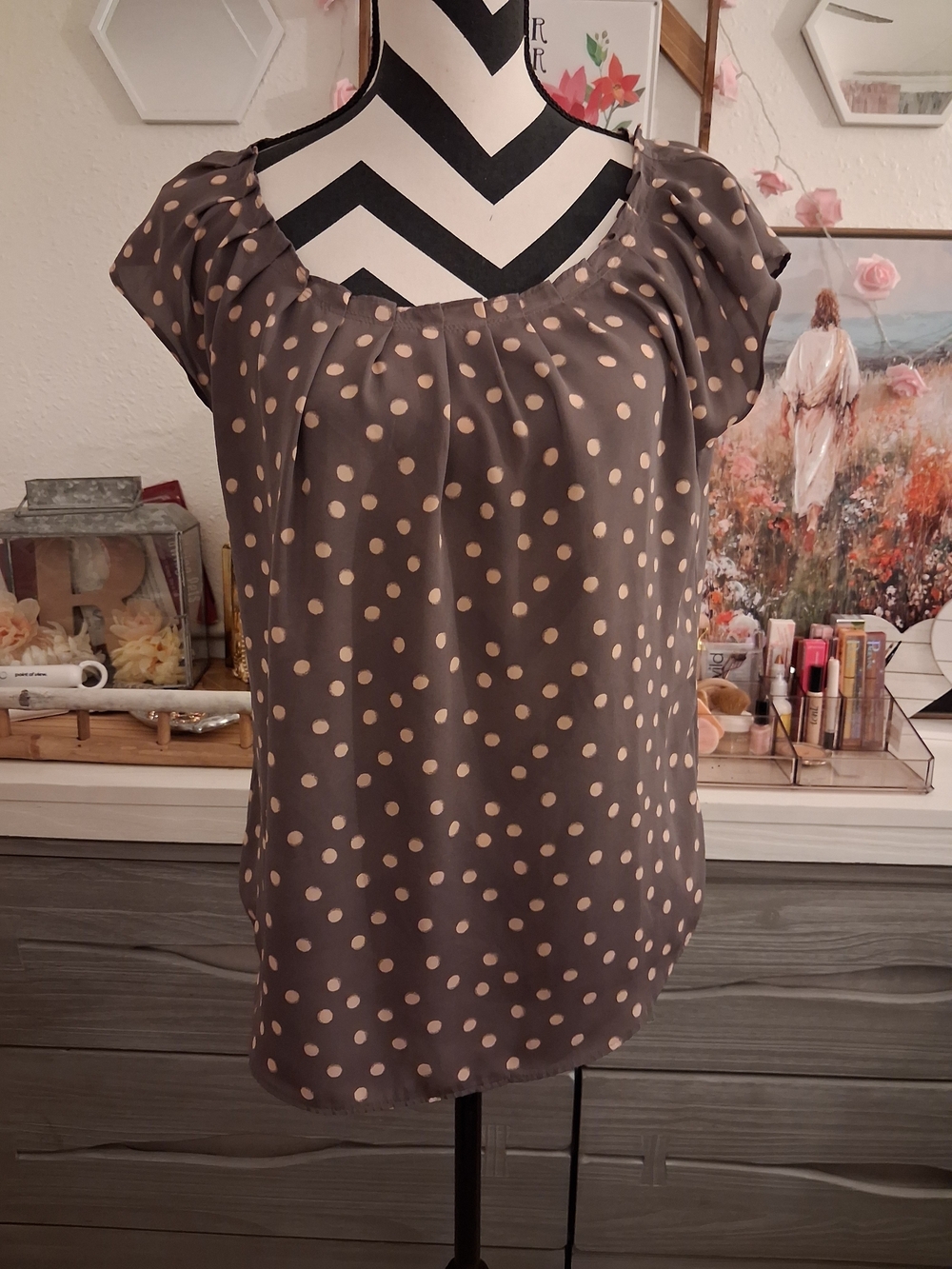 LC Lauren Conrad Taupe Polka Dot Cap Sleeve Blouse